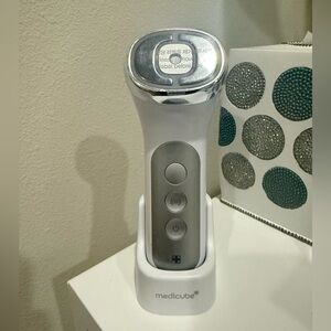 Medicube AGE-R Ussera Deep Shot